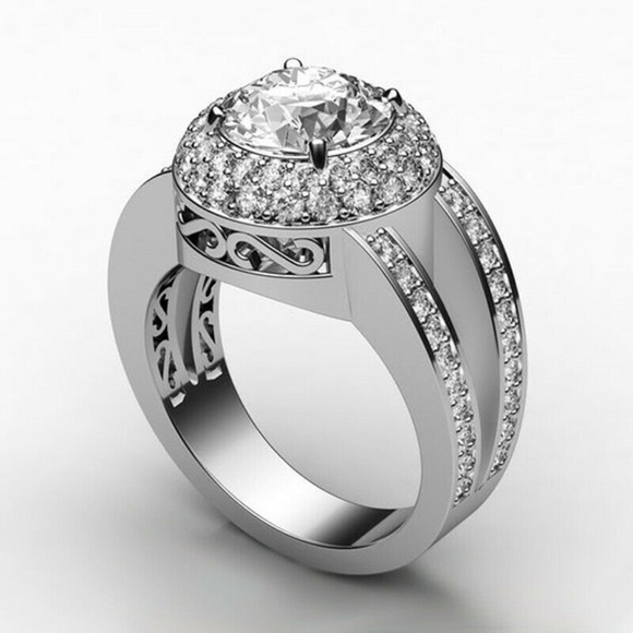 Elegant 925 Silver White Sapphire Wedding Ring New - Picture 3 of 4